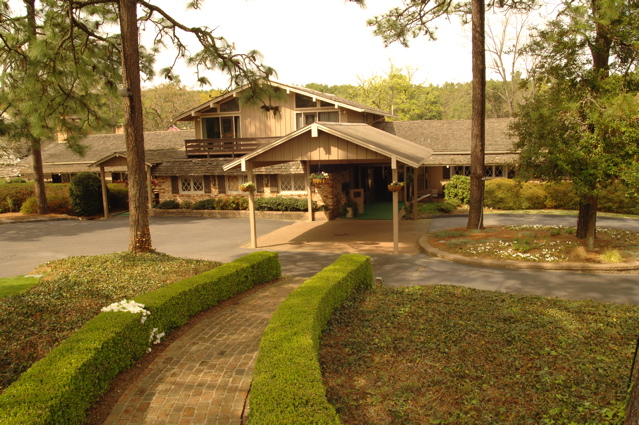 pineneedlesgolfcourse205